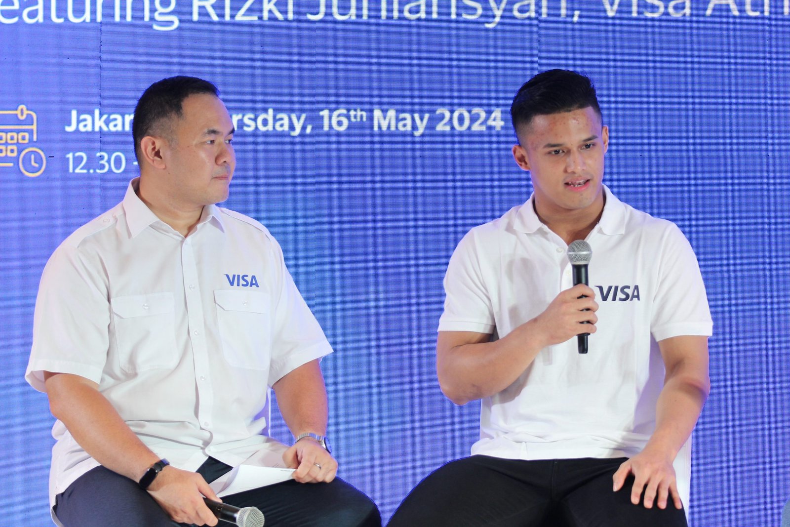 Bergabung Di Tim Visa, Atlet Angkat Besi Muda Rizki Juniansyah Siap ...